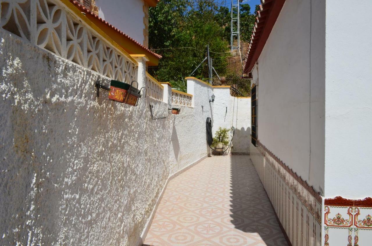 Casa Rural En Almayate Bajo ألماياتيه باخو المظهر الخارجي الصورة
